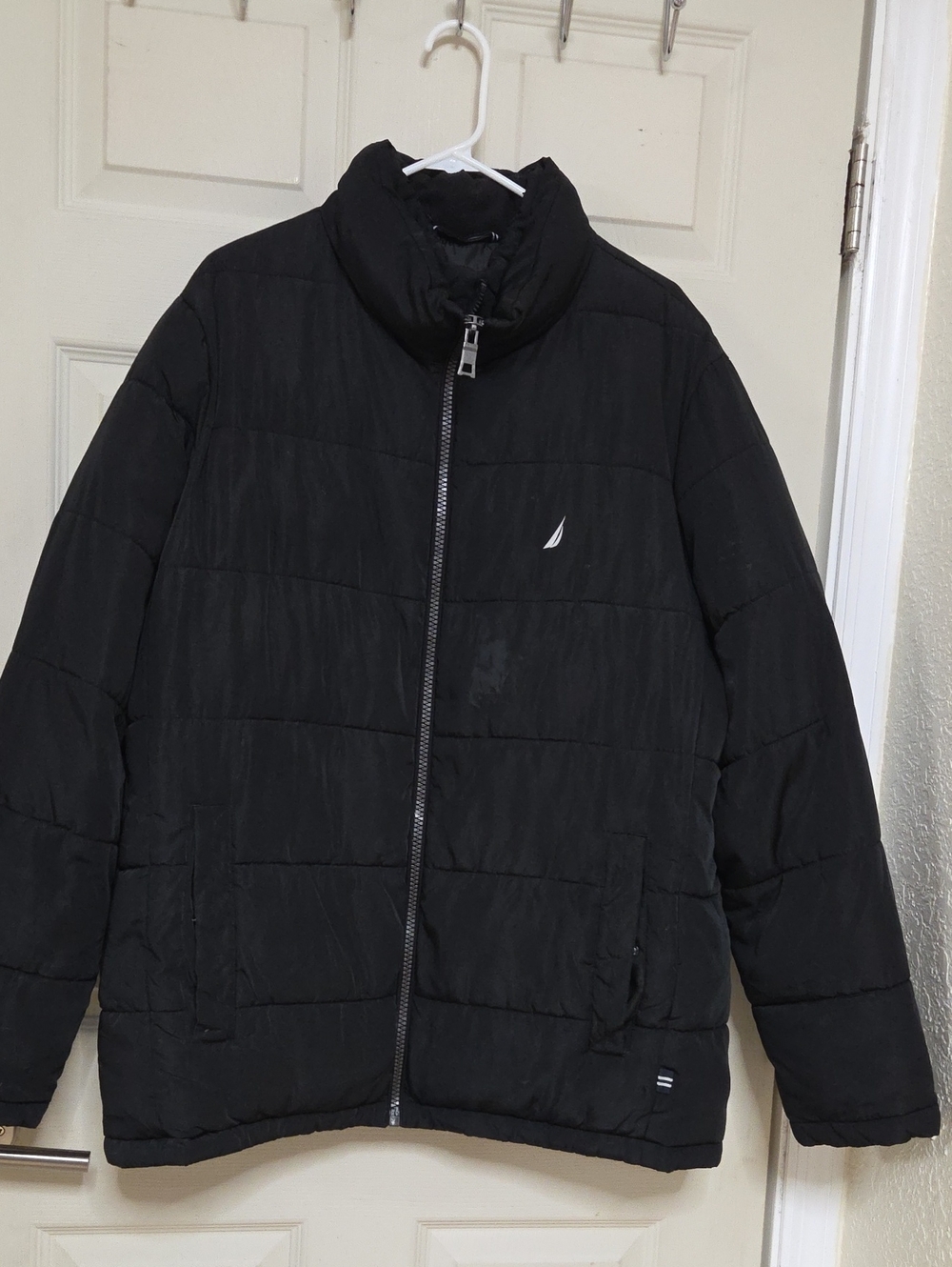 Nautica Men's Black Quilted Puffer Jacket Large Sz .